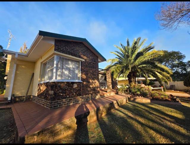 3 BEDROOM HOUSE FOR SALE IN GREENHILLS